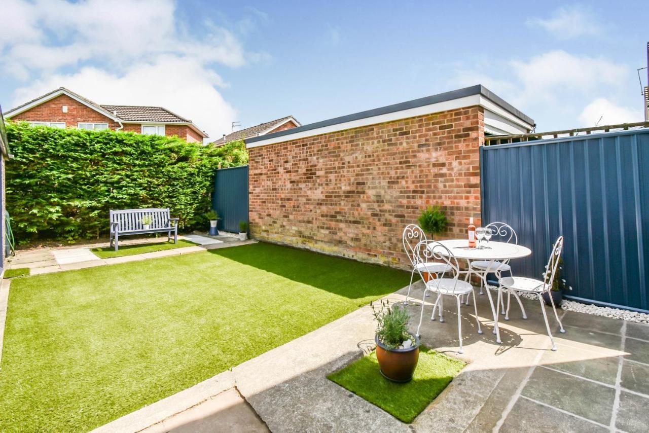 Poets Corner Villa York Exterior photo